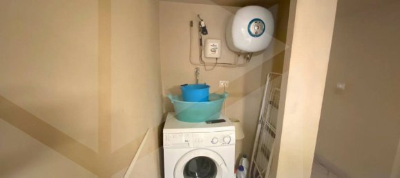 Propiedad comercial de 1 habitación en Bari, Italy No. 33831 8