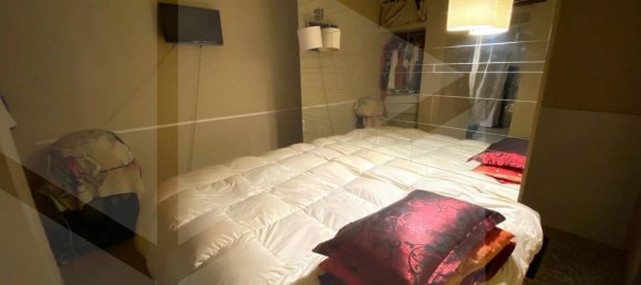 Propiedad comercial de 1 habitación en Bari, Italy No. 33831 6