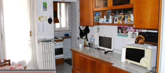 4 rooms Apartment in Milan, Italy No. 246662 6