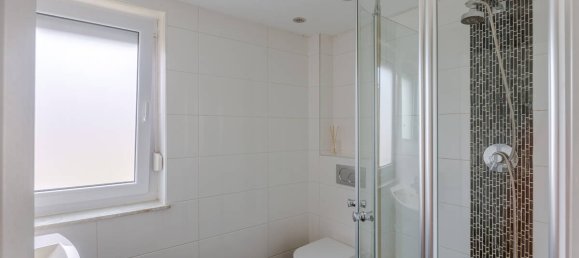 5 rooms Townhouse in Zollernalbkreis, Germany No. 22792 8