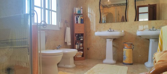 5 bedrooms Villa in Alhaurin de la Torre, Spain No. 146487 23