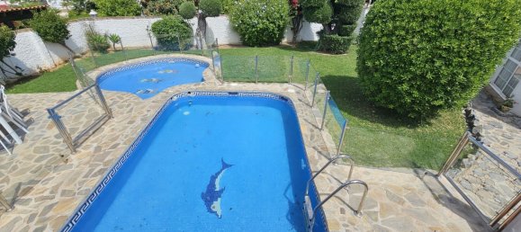 5 bedrooms Villa in Alhaurin de la Torre, Spain No. 146487 4