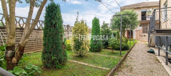 Квартира с 3 спальнями в Лимбьяте, Италия № 285784 7