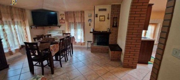 5 bedrooms Apartment in Perugia, Italy No. 380699 11