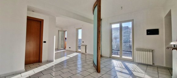 5 rooms Apartment in Gravina di Catania, Italy No. 290445 12