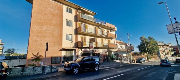 5 rooms Apartment in Gravina di Catania, Italy No. 290445 3