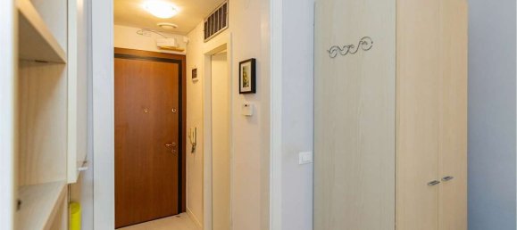 Studio in Venice, Italy No. 289338 9