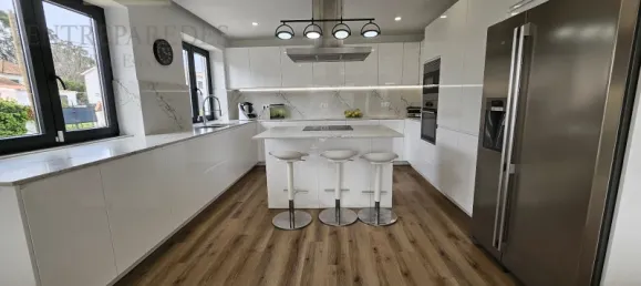 5 Schlafzimmer Haus in Rio de Mouro, Portugal, Nr. 40059 31