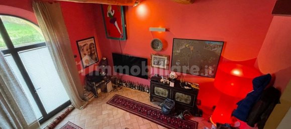 2 bedrooms House in Siena, Italy No. 195096 3