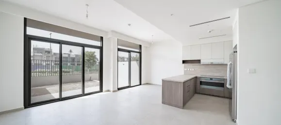 Villa de 3 dormitorios en Mudon, UAE No. 108445 3