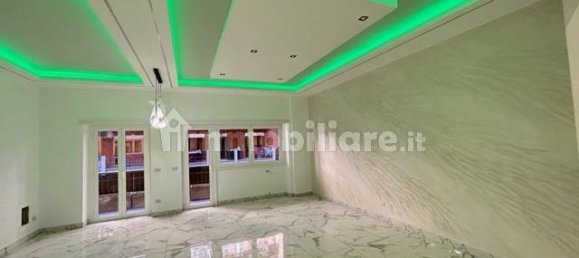 3 bedrooms Apartment in Rome, Italy No. 16666 11