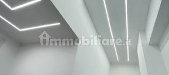 3 bedrooms Apartment in Rome, Italy No. 16666 21