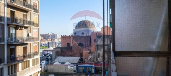 3 bedrooms Apartment in Catania, Italy No. 77132 26