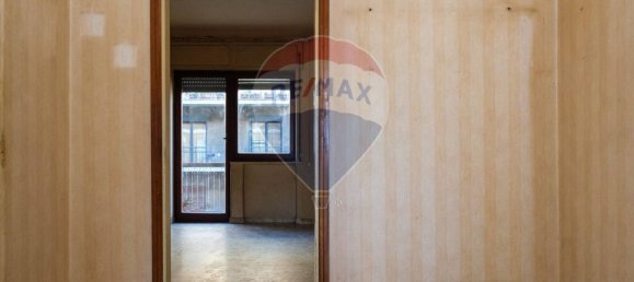 3 bedrooms Apartment in Catania, Italy No. 77132 30