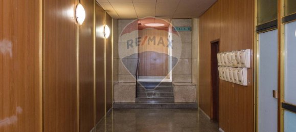 3 bedrooms Apartment in Catania, Italy No. 77132 6