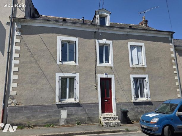 3 غرف نوم فيلا في Chateau-Gontier, France رقم 307524