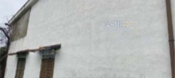 6-Zimmer Haus in Aprilia, Italy, Nr. 98635 8