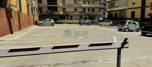 4 rooms Apartment in Ragusa, Italy No. 294555 12