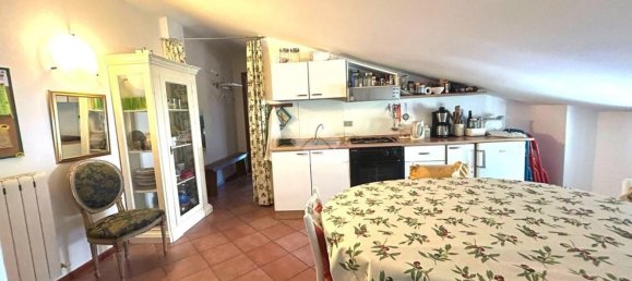 2 rooms Apartment in Perugia, Italy No. 67817 9