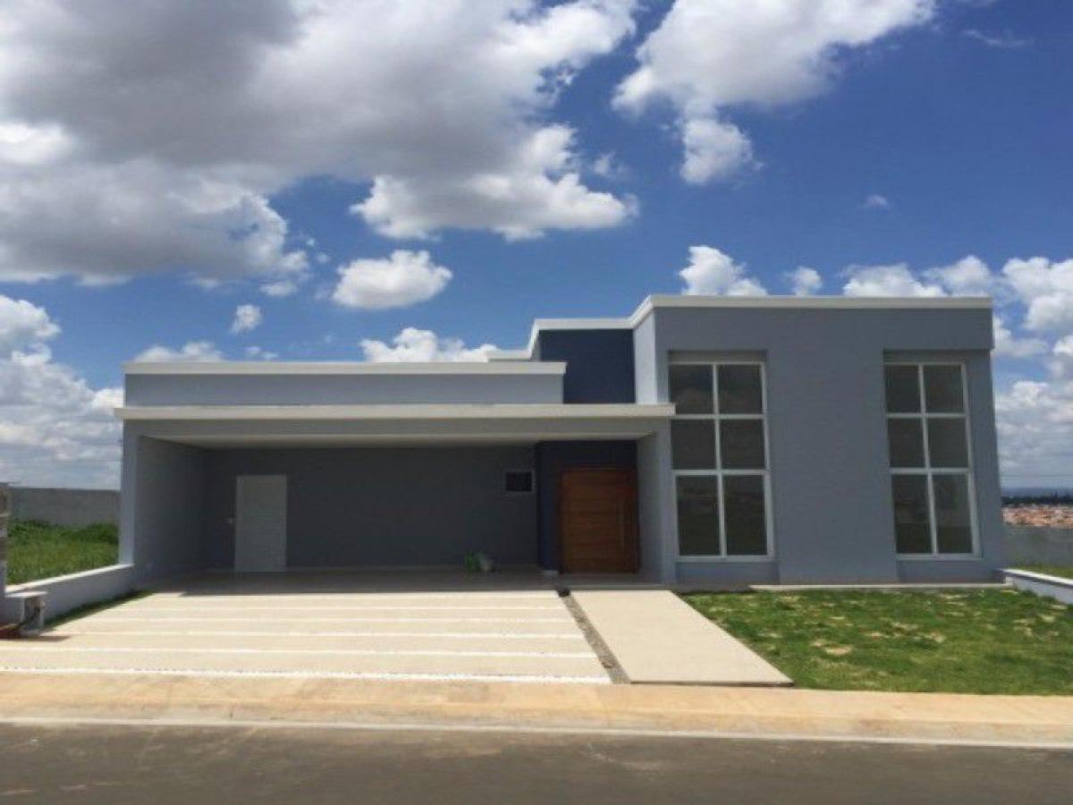 Таунхаус с 3 спальнями в Сан-Паулу, Бразилия № 460622