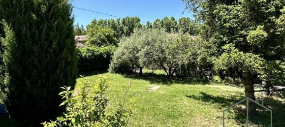 3 bedrooms Villa in Salon-de-Provence, France No. 298038 3