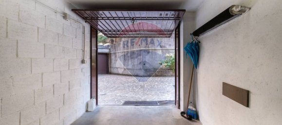 2 bedrooms Apartment in Milan, Italy No. 352225 23