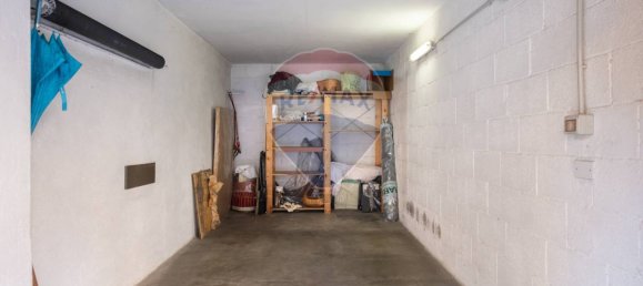 2 bedrooms Apartment in Milan, Italy No. 352225 22