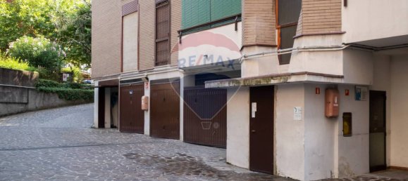 2 bedrooms Apartment in Milan, Italy No. 352225 20