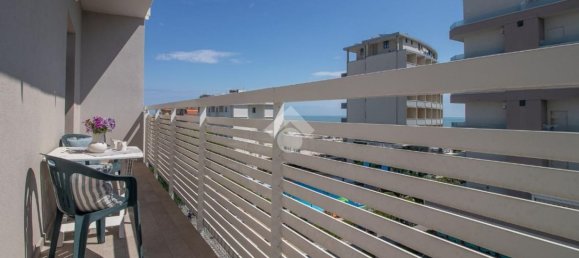 3 rooms Apartment in Ravenna, Italy No. 301782 2