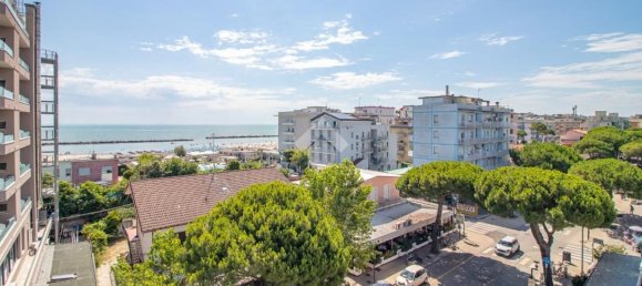 3 rooms Apartment in Ravenna, Italy No. 301782 3