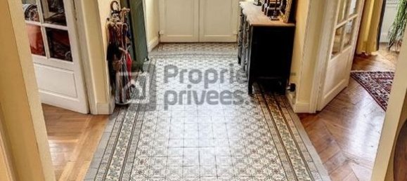 Замки и поместья с 7 спальнями в Бри-Конт-Робер, Франция № 351366 2