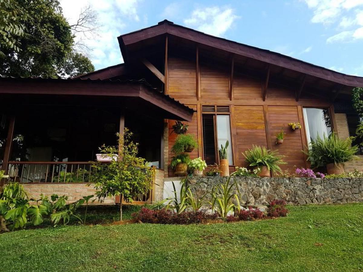 3 bedrooms House in Valle del Cauca, Colombia No. 7779