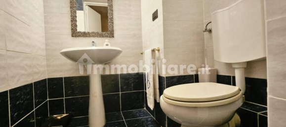 3 Schlafzimmer Wohnung in Florence, Italy, Nr. 291349 29