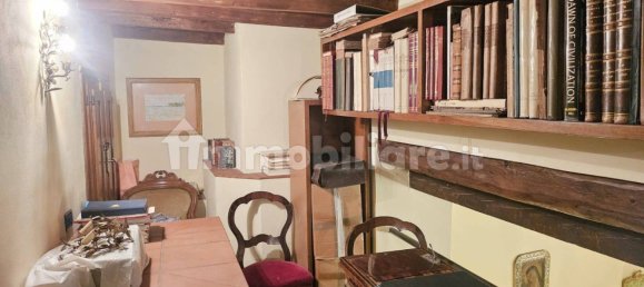 3 Schlafzimmer Wohnung in Florence, Italy, Nr. 291349 6