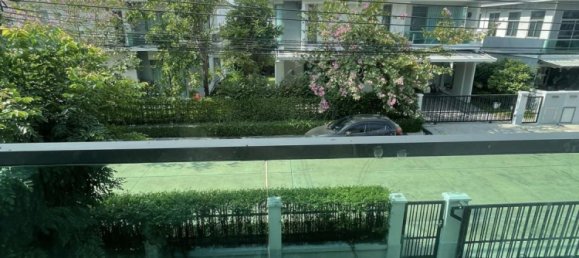 Кафе / ресторан с 4 спальнями в Бангкок, Таиланд № 12198 10