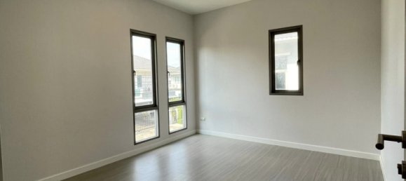 Кафе / ресторан с 4 спальнями в Бангкок, Таиланд № 12198 12