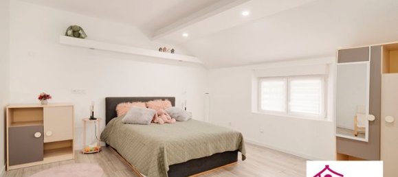 4 bedrooms House in Toul, France No. 309244 8