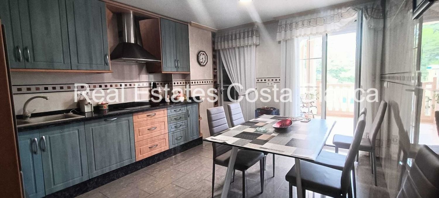 Дом с 7 спальнями в Бенидорм, Испания № 117288