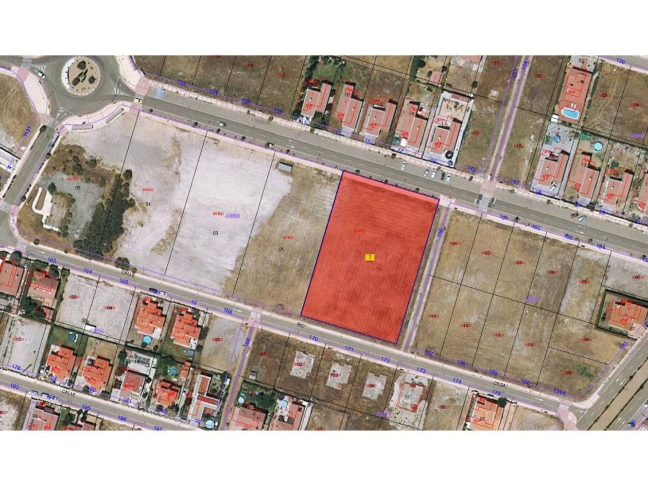 4306m² Land in Aldeamayor de San Martin, Spain No. 73848