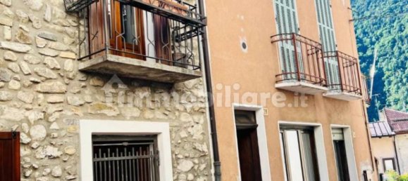 2 Schlafzimmer Wohnung in Vinadio, Italy, Nr. 281844 10