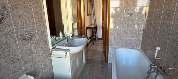 Квартира с 4 комнатами в Каризио, Италия № 157264 17