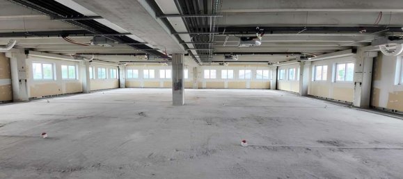 Bureau à Gorgonzola, Italy 654m² No. 359774 3