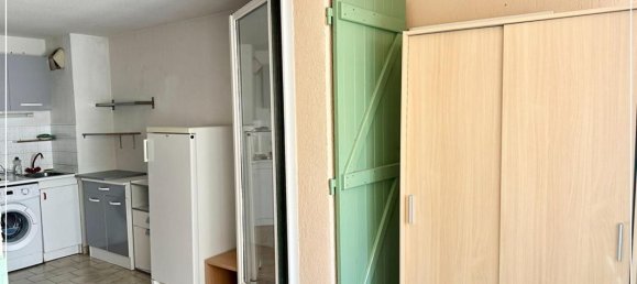 Studio in Bandol, France No. 278398 4