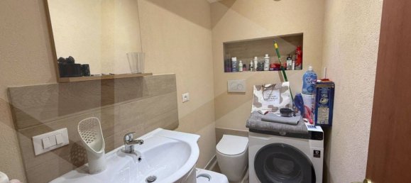 5 rooms Apartment in Spilamberto, Italy No. 23418 12