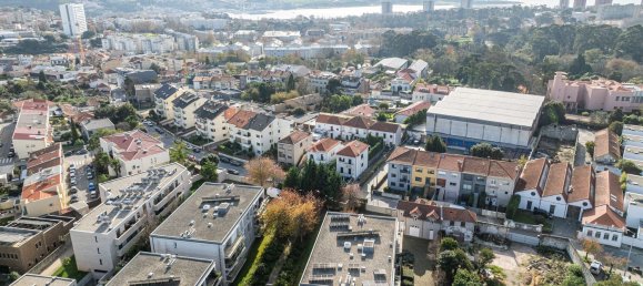 3 غرف نوم منزل في Porto, Portugal رقم 26236 15