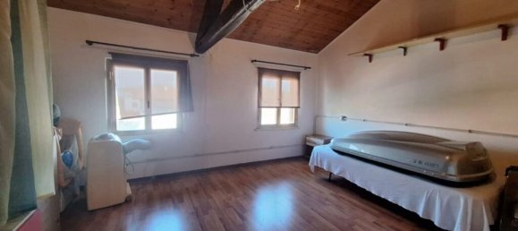 2 Schlafzimmer Haus in Udine, Italy, Nr. 270191 8