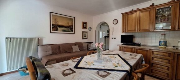 2 Schlafzimmer Haus in Udine, Italy, Nr. 270191 3