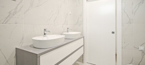 3 bedrooms House in Setubal, Portugal No. 132177 16