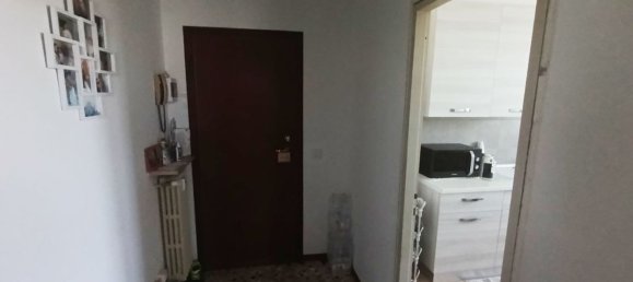 3 bedrooms Apartment in Collecchio, Italy No. 312467 2