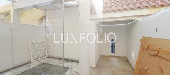 Вилла с 4 спальнями в Джумейра Вилладж Серкл, ОАЭ № 100853 27